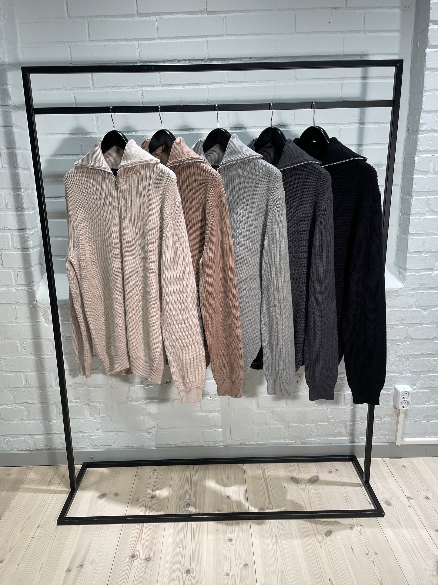 CEASAR HALF ZIP KNIT