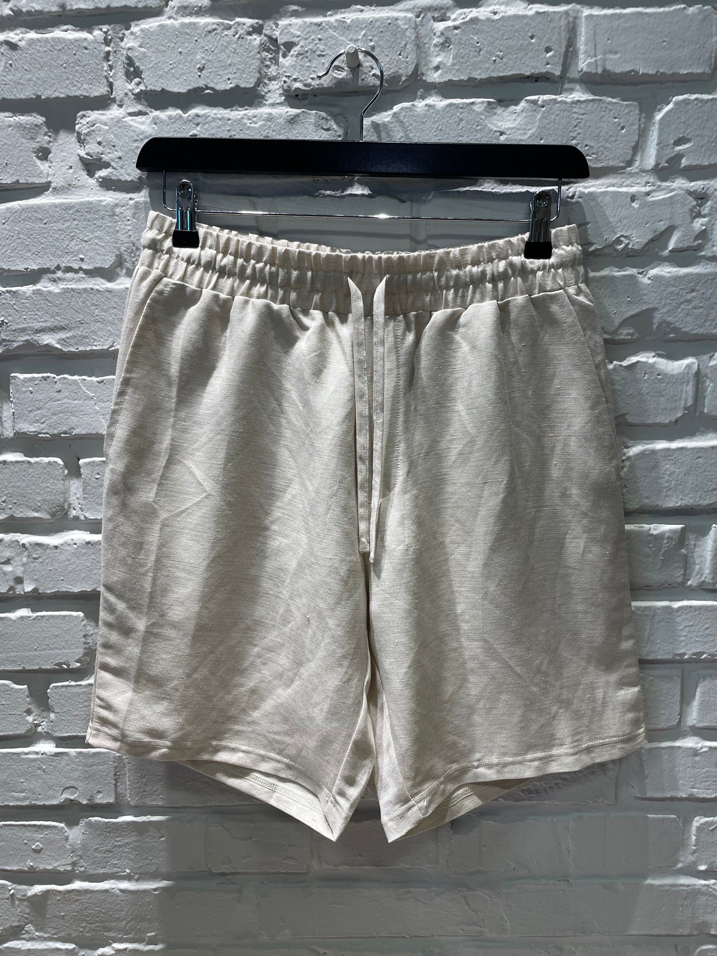 ELVIRO LINEN SHORTS